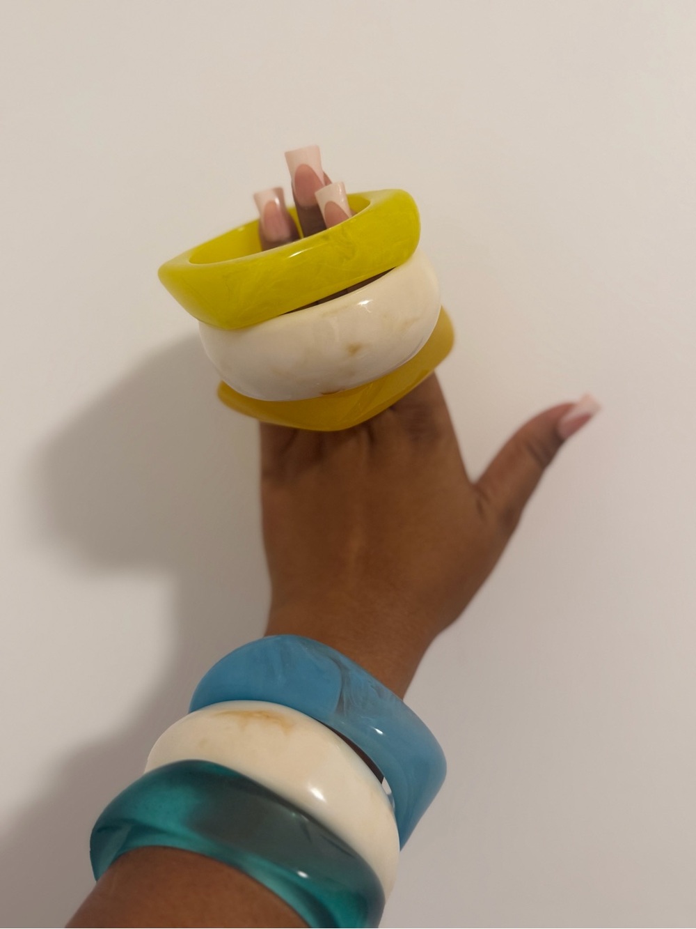 Bracelets/Bangles - Picture 4 of 4